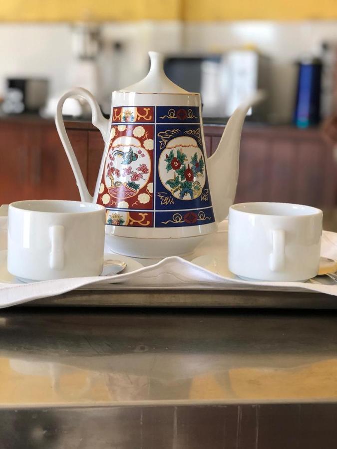 Bony'S Holiday Inn نيجومبو المظهر الخارجي الصورة